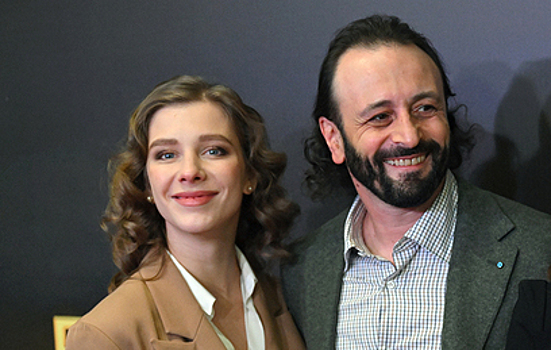 Лиза Арзамасова публично обратилась к Авербуху, который увез ее за границу