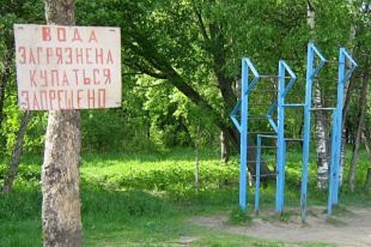 Нефтяные реки, мусорные берега. В Петербурге нет абсолютно чистых водоемов