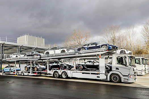 Porsche поставила на паузу отгрузку автомобилей в Россию