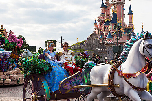 Disneyland в Париже возобновил работу после карантина