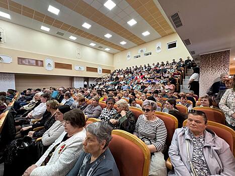 Александр Хинштейн встретился с жителями Золотухино