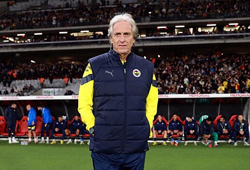 Жезуш пнул игрока соперника во время матча. Тренеру «Фенербахче» показалось, что тот симулировал