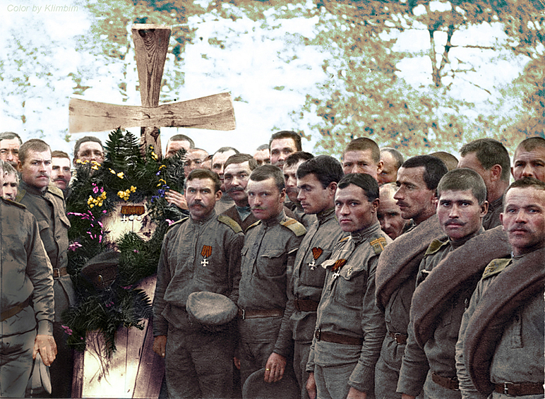 Похороны погибшего солдата, Первая мировая война