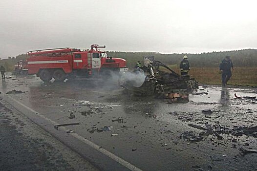 Три человека погибли в ДТП в Ростовской области