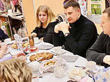 Денис Семенов провел встречу с активом организации «Лучики Надежды»