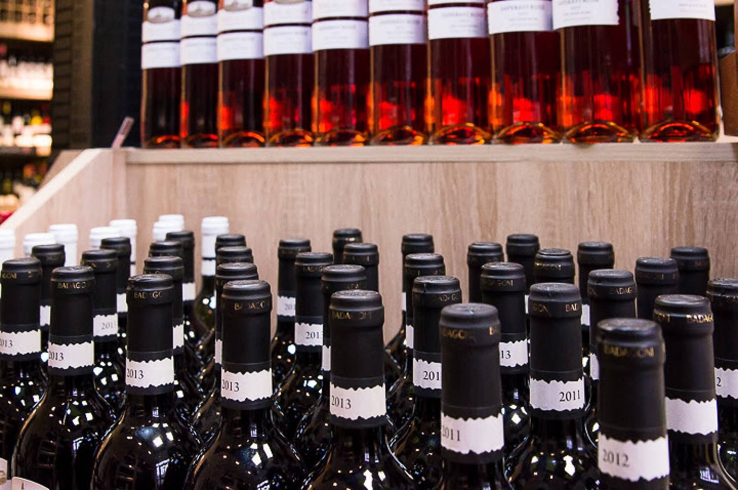 Минниханов призвал бороться с криминалом на рынке алкогольной продукции
