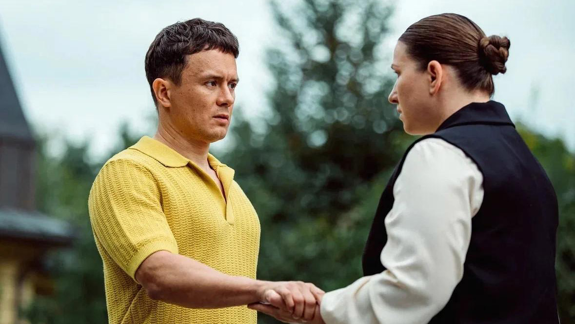 Соболев в роли экстрасенса, Власенко в роли грабителя: какие сериалы смотреть в июле