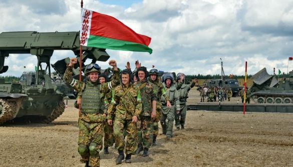 В Министерстве обороны Белоруссии объяснили вручение повесток гражданам республики