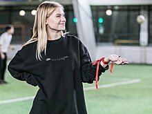 Врач «Чисто Питер» Виктория Фризен в самолете оказала помощь пассажирке, у которой случился припадок