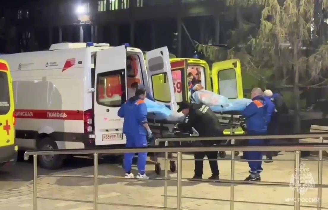 Стало известно о состоянии пострадавших при взрыве на заводе в Нижнекамске