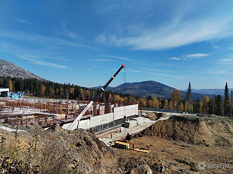 Сделан только фундамент: строительство гостиницы в Шерегеше сильно затянулось