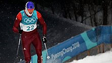 Российские лыжники вышли в 1/4 финала по спринту