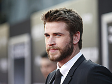 Лиам Хемсворт расстался с девушкой