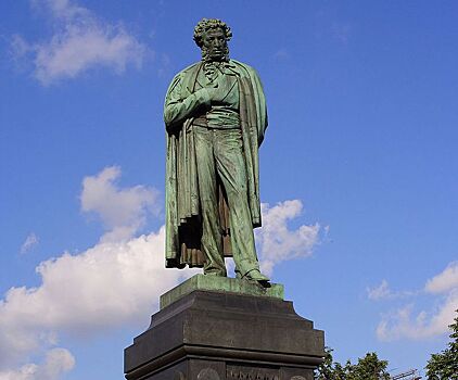 Памятник Пушкину отреставрируют ко Дню города