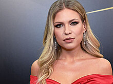 Дакота пожаловалась на изуродовавшего ее пластического хирурга