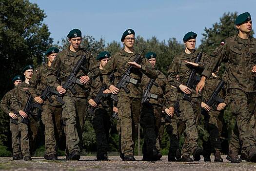 В ЕК назвали создание оборонного союза и готовность заменить США приоритетом ЕС