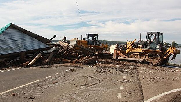 Около 160 тонн гуманитарной помощи направили в затопленные районы Иркутской области