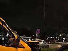 В Москве сняли на видео разбитую скорую после серьезного ДТП с Volkswagen