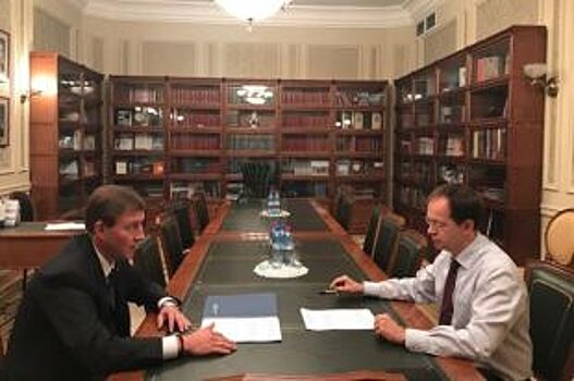 Глава Минюста пообещал приехать в Великие Луки посмотреть обновленный театр