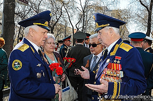 В преддверии Дня Победы мошенники взялись за ветеранов и их семьи