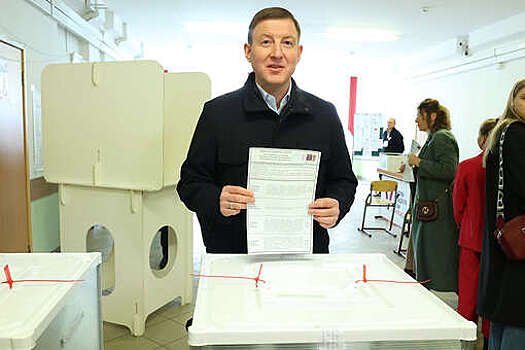 Андрей Турчак проголосовал на избирательном участке в Москве