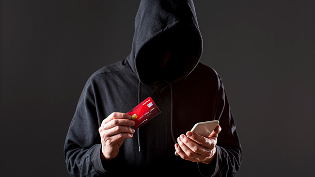 Чебоксарский подросток украл у калужанки четверть миллиона