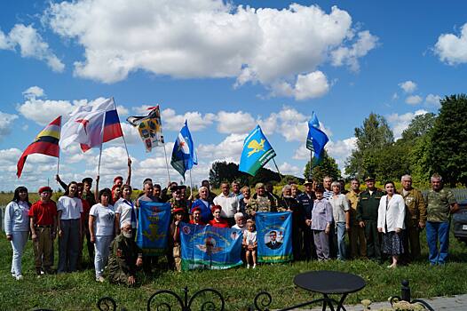 В Захарково Курской области почтили память Героя России Сергея Костина