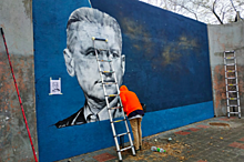 Граффити с изображением русского писателя появилось во Владивостоке