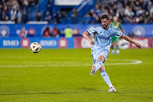 Миранчук освоился в новой стране, в отличие от брата, а Злобин выбыл из-за страшной травмы. Как дела у наших за рубежом