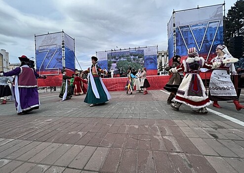 В Уссурийске Приморского края состоялся митинг-концерт «Za мир без нацизма»