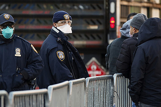 В Нью-Йорке сотни протестующих вышли на улицы из-за убийства Тайре Николса в Мемфисе