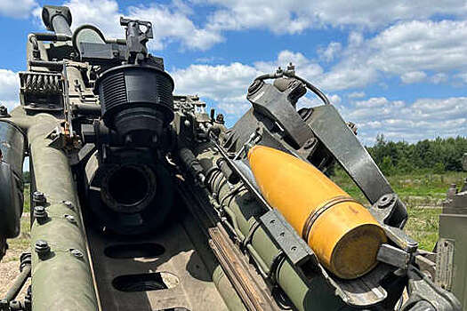 Defense One: США хотят выпустить более 1 млн артиллерийских снарядов в 2026 году
