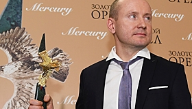 Кинооператор Гринякин едва не сгорел в своей машине