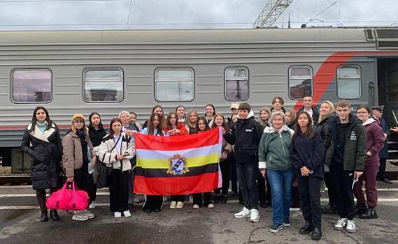 Одаренные школьники из Курской области едут в Санкт-Петербург на экскурсию