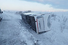 В Воркуте опрокинулся автобус с шахтерами