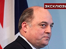 Британист Ананьева заявила, что Уоллес ушел с поста из-за несбывшейся мечты