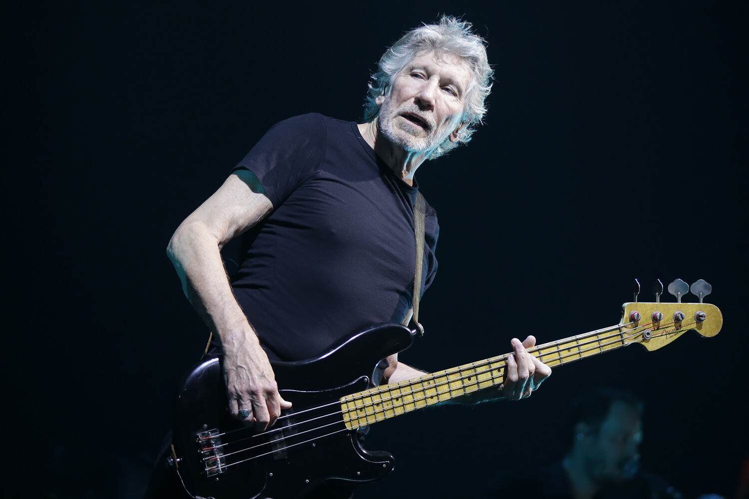 Основатель Pink Floyd сравнил политику Запада с европейским колониализмом