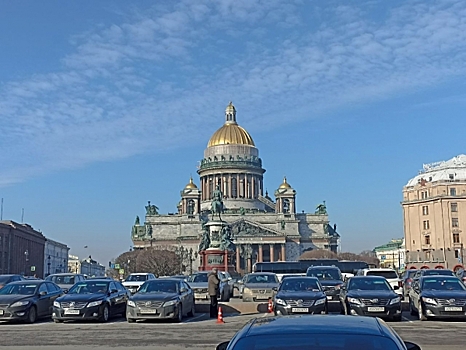 Миллиарды долларов и четверо детей: кто такая самая богатая женщина Петербурга