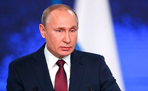 Путин уволил главу МВД по Коми Виктора Половникова, обвиняемого в получении взятки