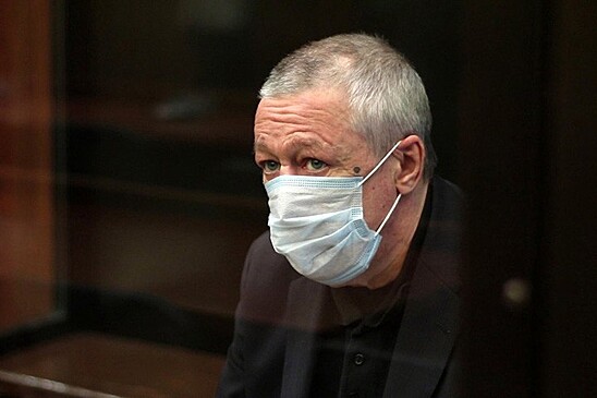 «Особенно радовался конфетам»: правозащитник рассказал о жизни Ефремова в СИЗО