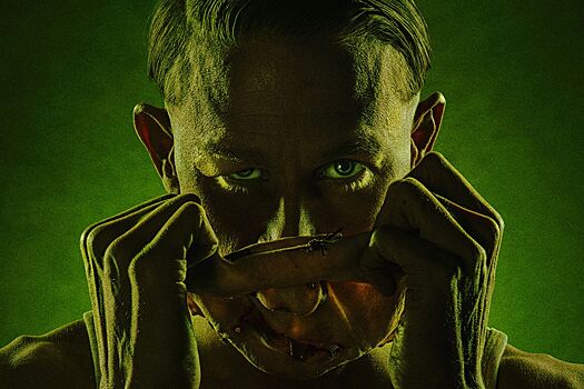 Появился постер сериала «Монстр. История Эда Гейна» от Netflix