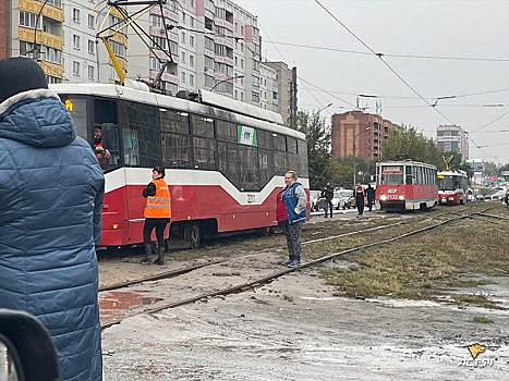 Движение трамваев в Новосибирске было блокировано из-за ДТП