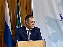 Новый глава Усть-Таркского района Дмитрий Шиберт приступил к работе