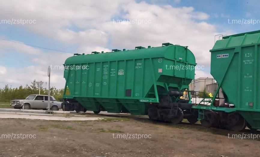 На станции Татарская в Новосибирской области сошёл с рельсов грузовой вагон