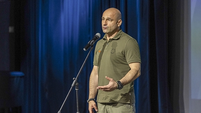 Как полпред Жога меняет лицо Урала: молодежь, патриоты, волонтеры