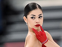 Петросян с тройным акселем выиграла короткую программу на ЧР