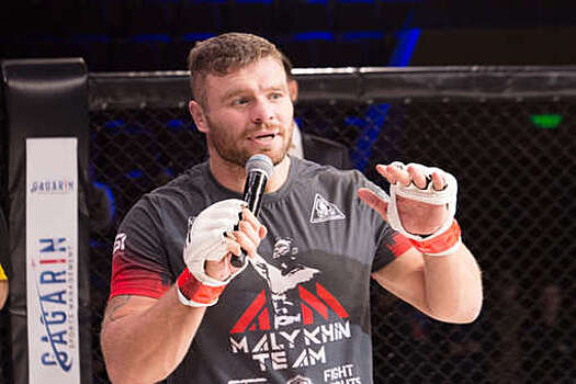Боец ММА Малыхин победил де Риддера и стал тройным чемпионом промоушена One FC
