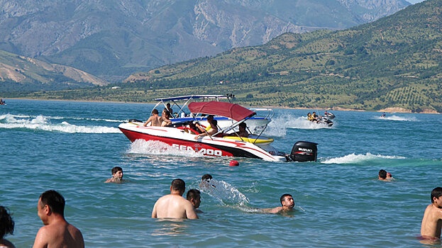 Иссык-Куль может быть опасен: противопоказания для отдыха на озере