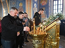 Екатеринбургский митрополит поздравил прихожан уникального храма с Михайловым днем