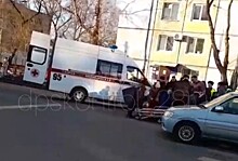 В Благовещенске сбили двух пожилых женщин, переходивших дорогу по правилам